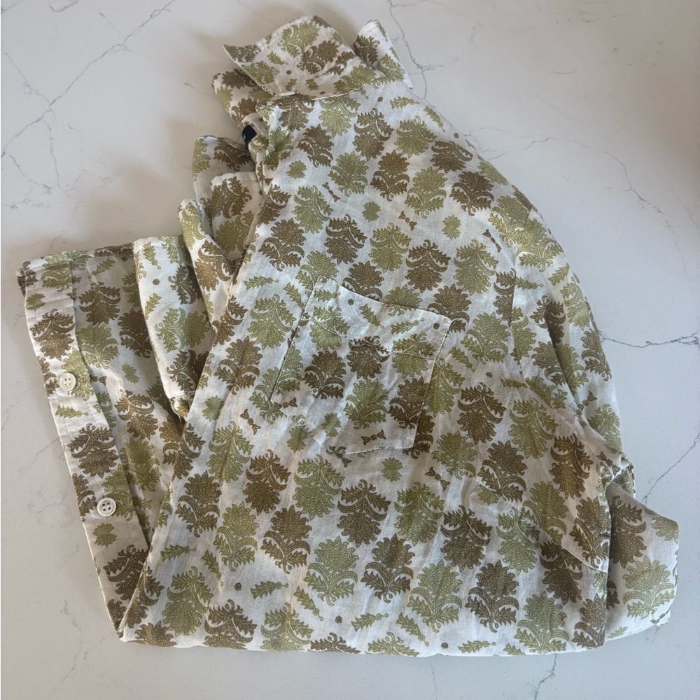 JCrew Women’s Spring + Summer Patterned Print Button-Up Shirt in Olive & Tan